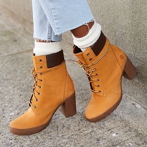 Women Timberland Camdale Boots with Heels